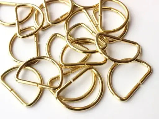 SEWING SUPPLIES:D RING 